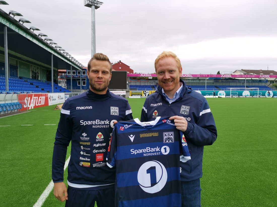 Olav Øby sammen med sportslig leder i KBK, Kenneth A. Leren.