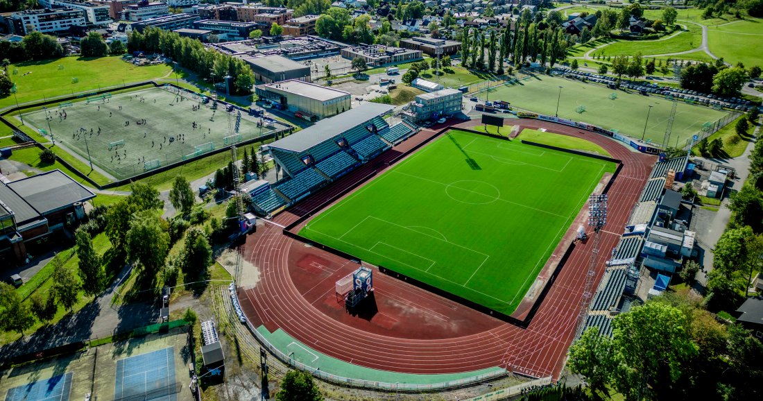 KBK møter Stabæk på Nadderud stadion i kvartfinalen i fotball-NM. Foto: NTB