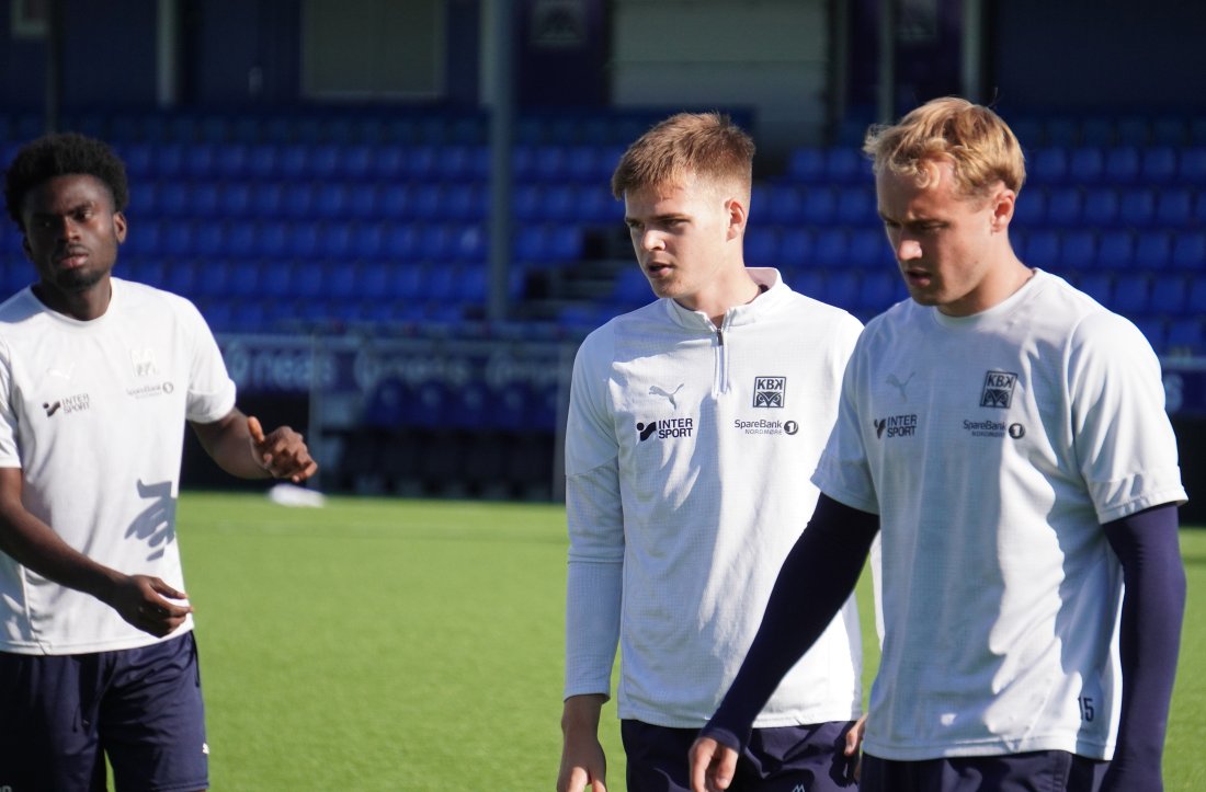 Anders Børset på KBK-trening med Wilfred George og Mikkel Rakneberg.