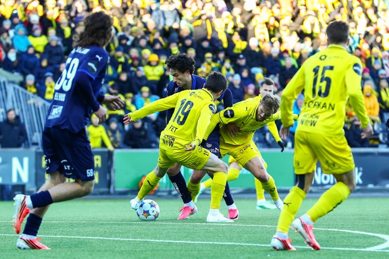 Bodø 20261010. Eliteseriekampen i fotball mellom Bodø/Glimt og Kristiansund på Aspmyra stadion.Foto: Mats Torbergsen / NTB