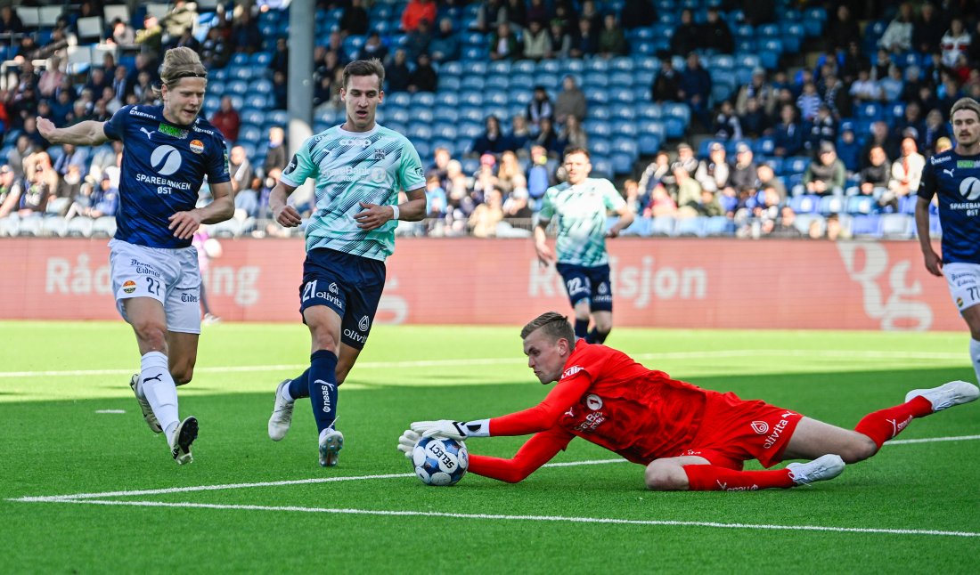 Adrian Sæther spilte en ny god kamp i KBK-målet. Foto: NTB