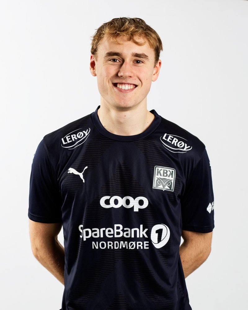 #15 Mikkel Rakneberg
