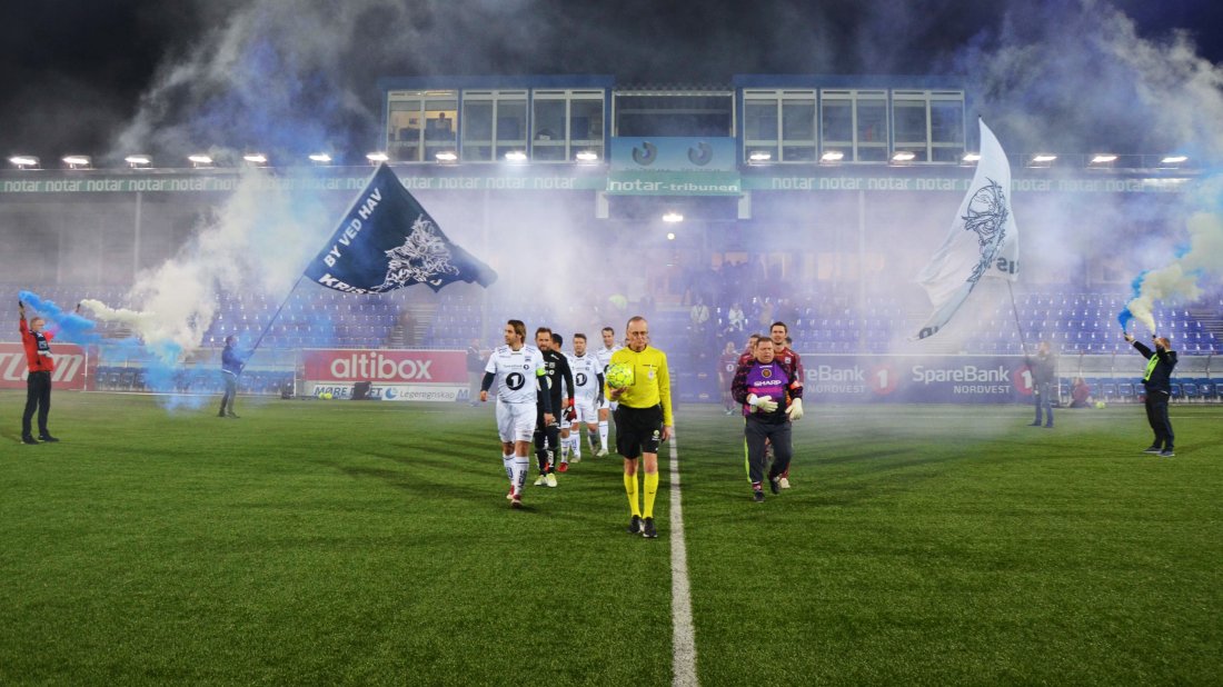 En høytidelig innmarsj hører med i sponsorkampen. Dette er fra 2018.