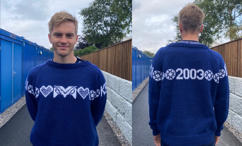 Snorre er stilig i KBK-genseren.