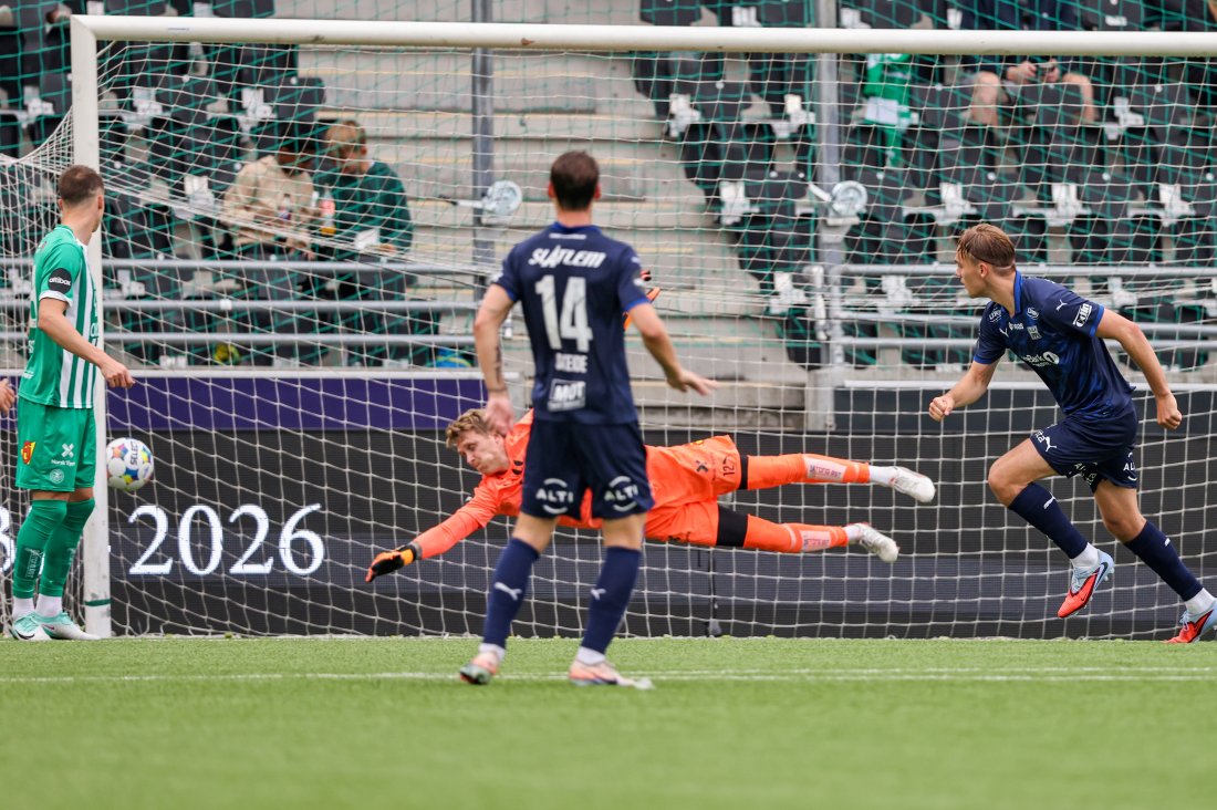 Leander Næss Alvheim headet inn 2-1 for KBK. Foto: NTB